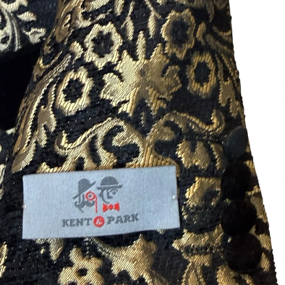Kent‎ & Park Black and Gold Fleur De Lis Suit Jacket and Vest Mens 42R Italy